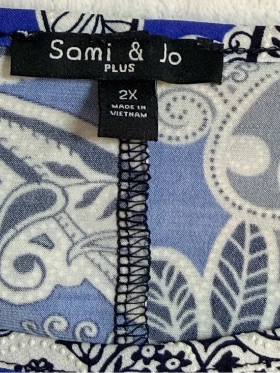 Sami & Jo Plus 2X Blue Paisley Cold Shoulder Ruffle Sleeve Blouse - Picture 4 of 6